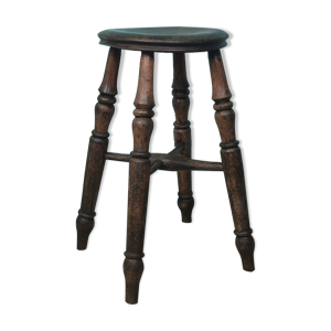 tabouret en bois tourné