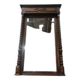 Oak mirror with twisted columns
