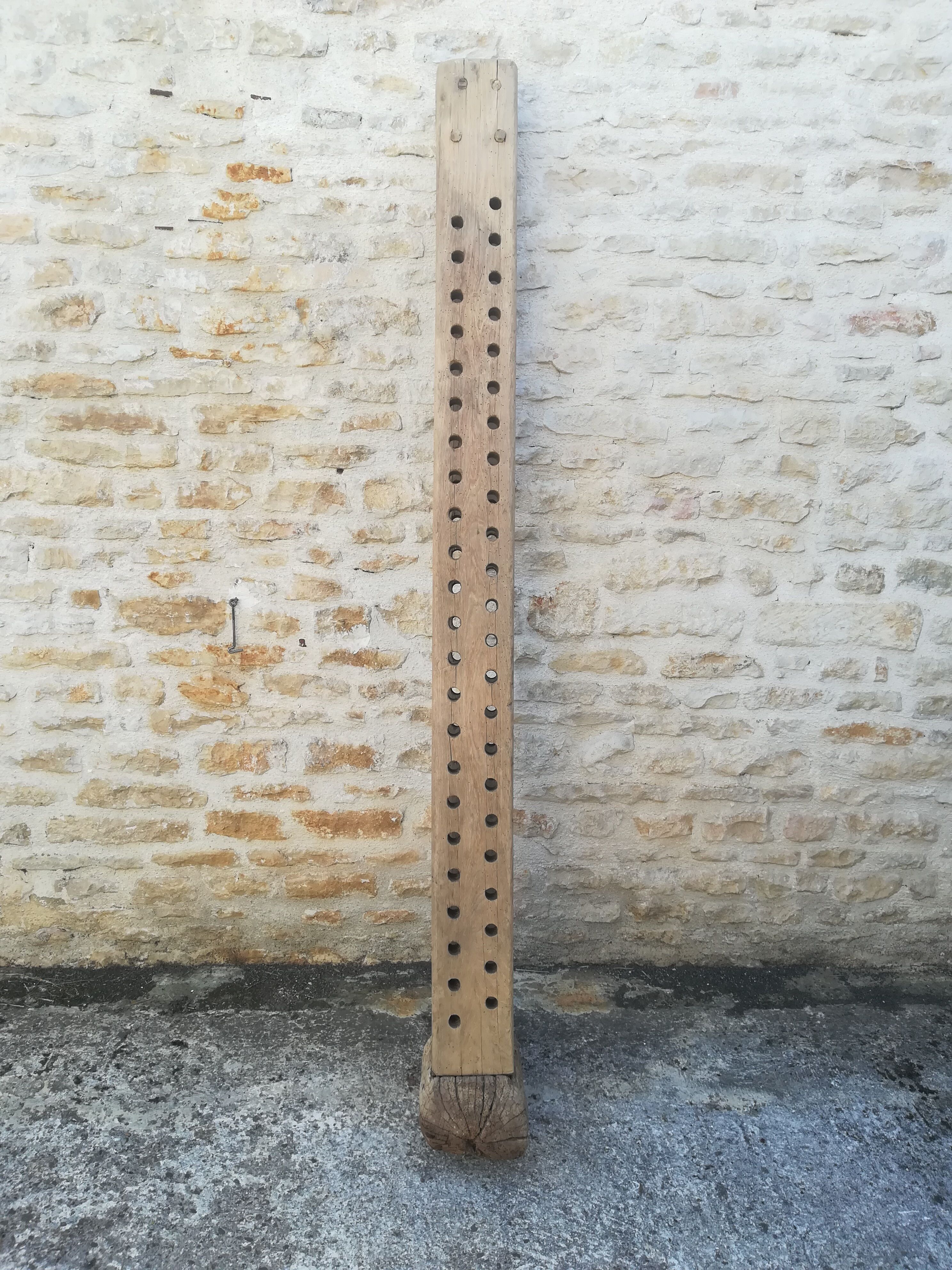 Wooden column
