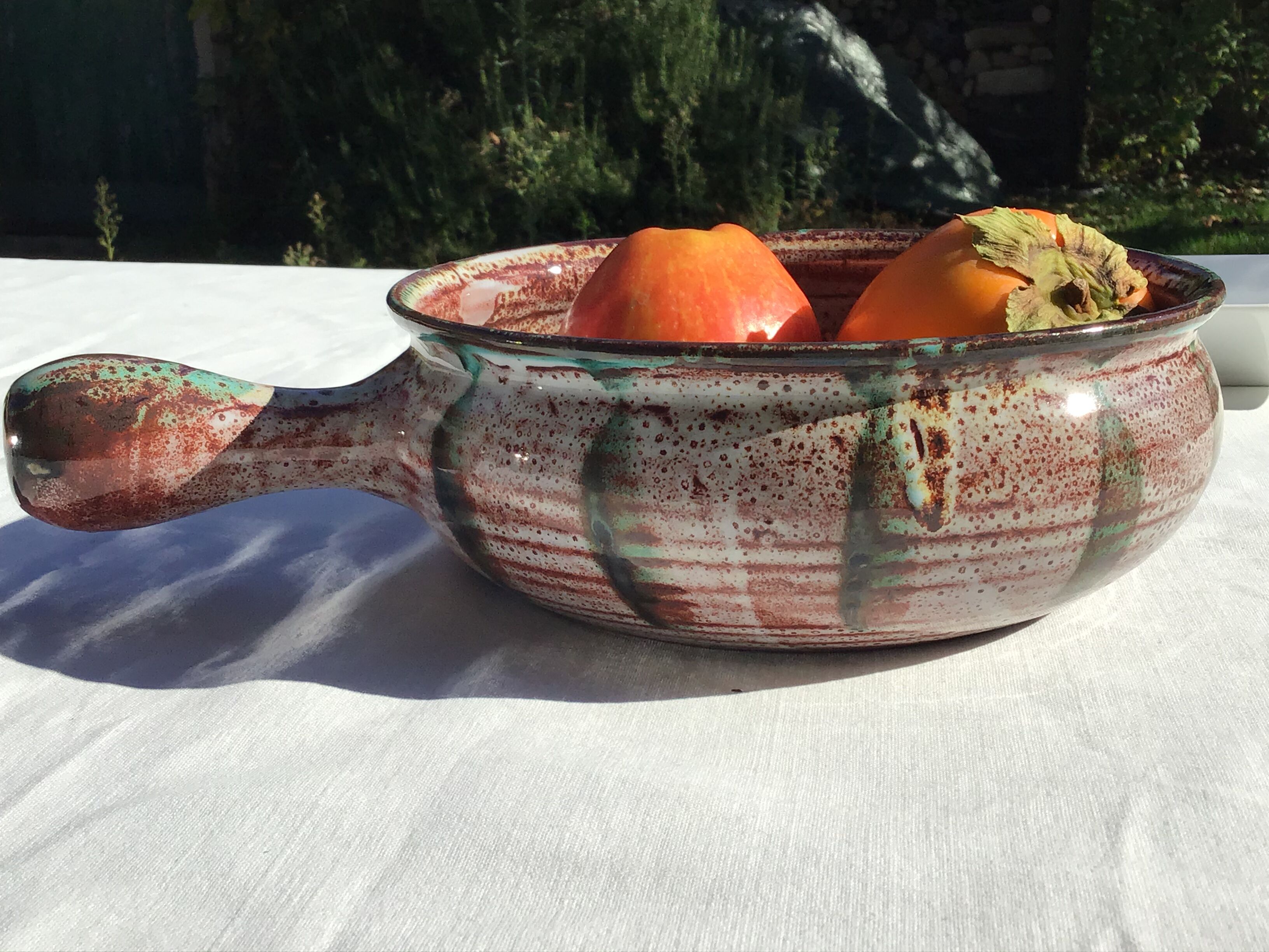 Skill pan Vallauris fish decoration