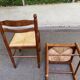2 chaises de cuisine carrées en bois massif paillées