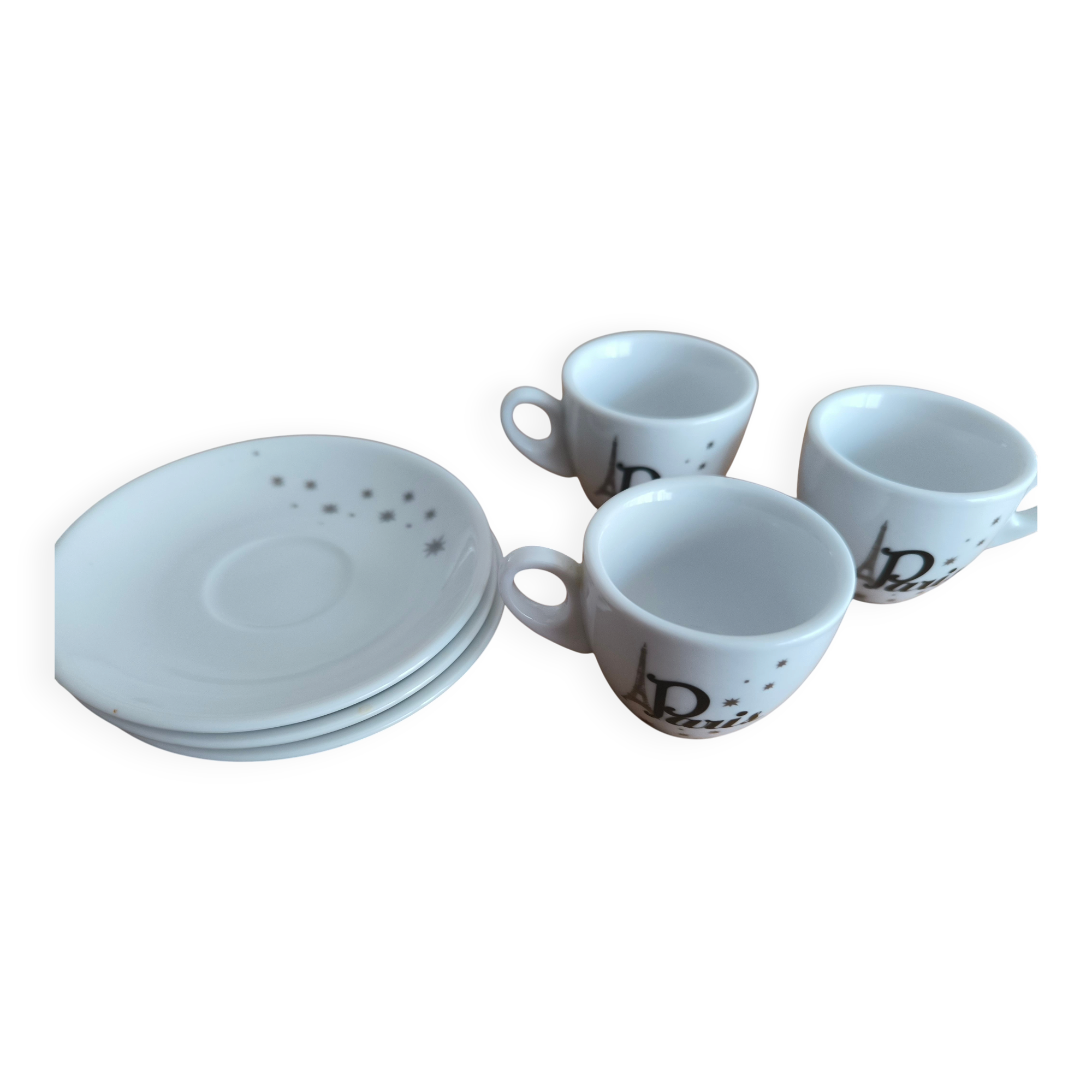 3 cups Eiffel Tower