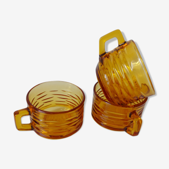 3 cups in amber glass vereco