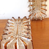 Appliques en verre sculpté ambre et transparent, 1950