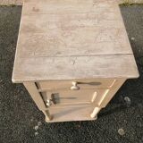 Table chevet relookée shabby