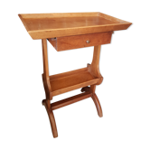 Side table worker
