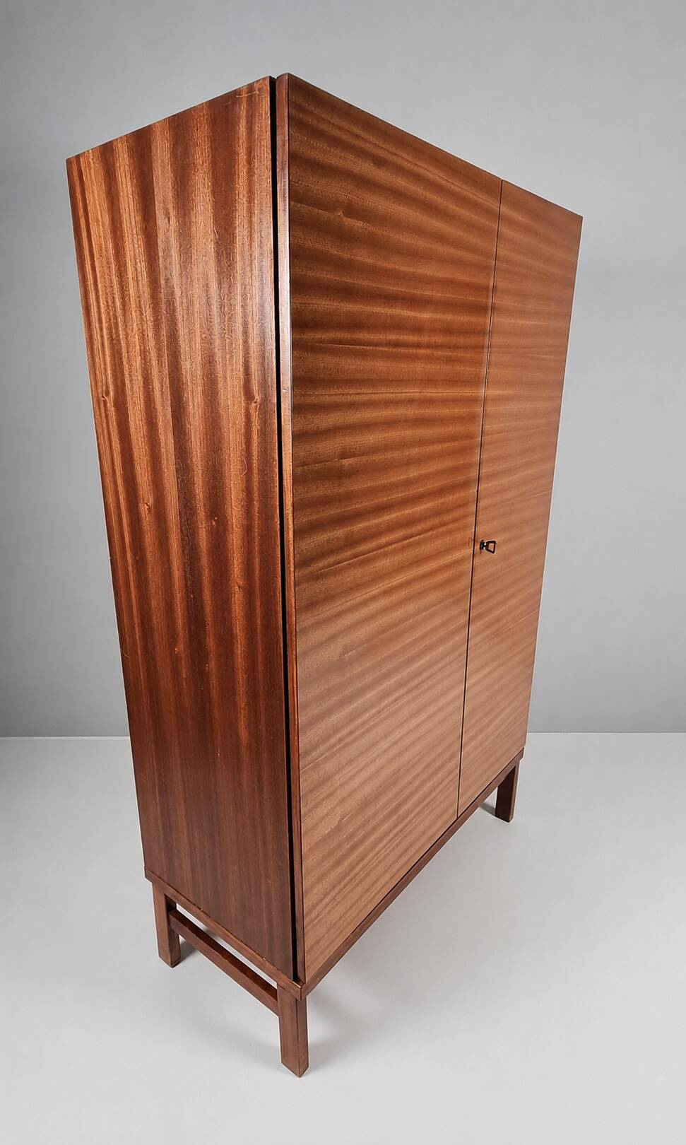 Vintage Wardrobe in Beech, 1970s