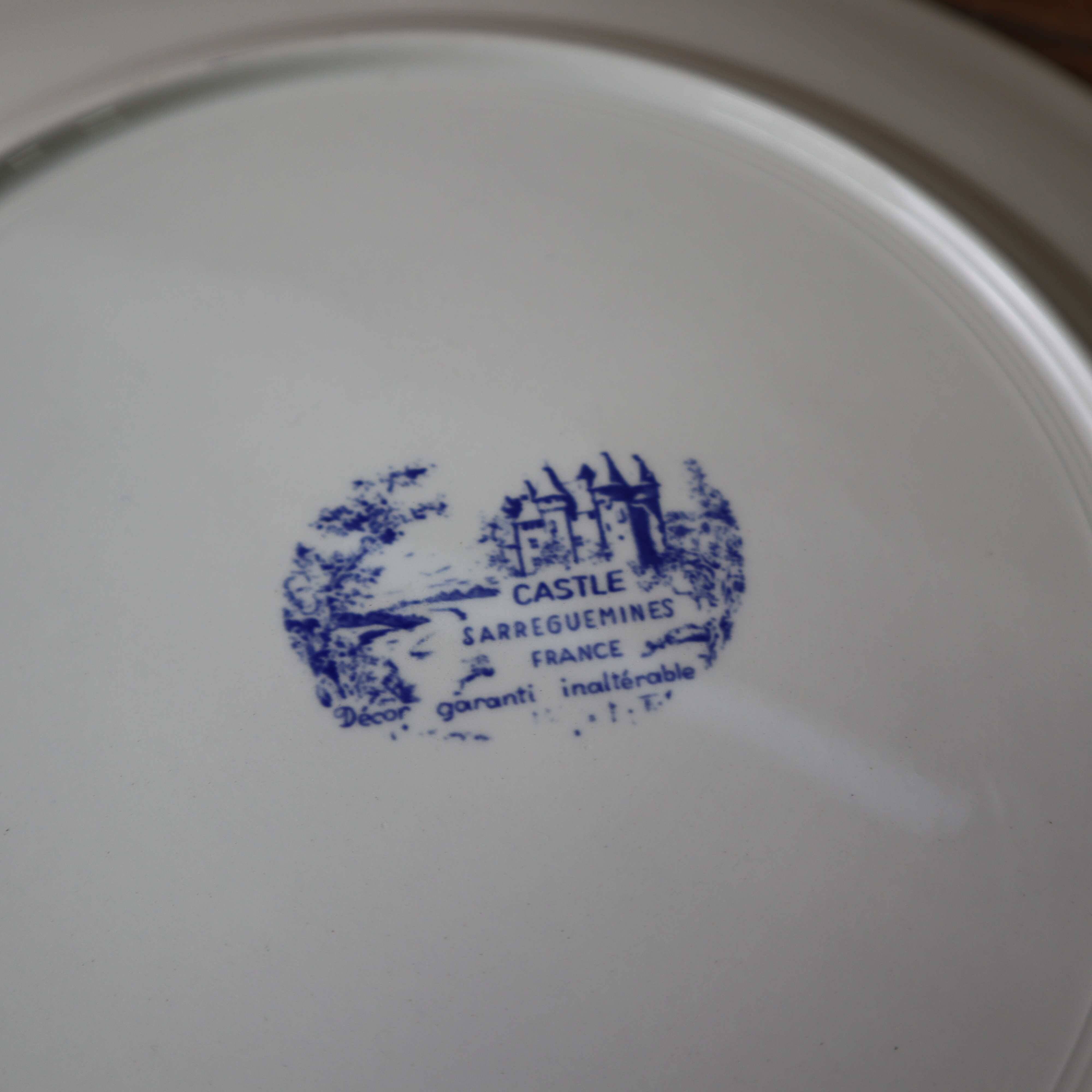 Vintage round dish Sarreguemines Castle model