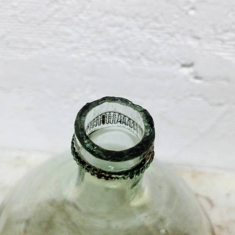 Transparent demijohn 10 liters in blown glass