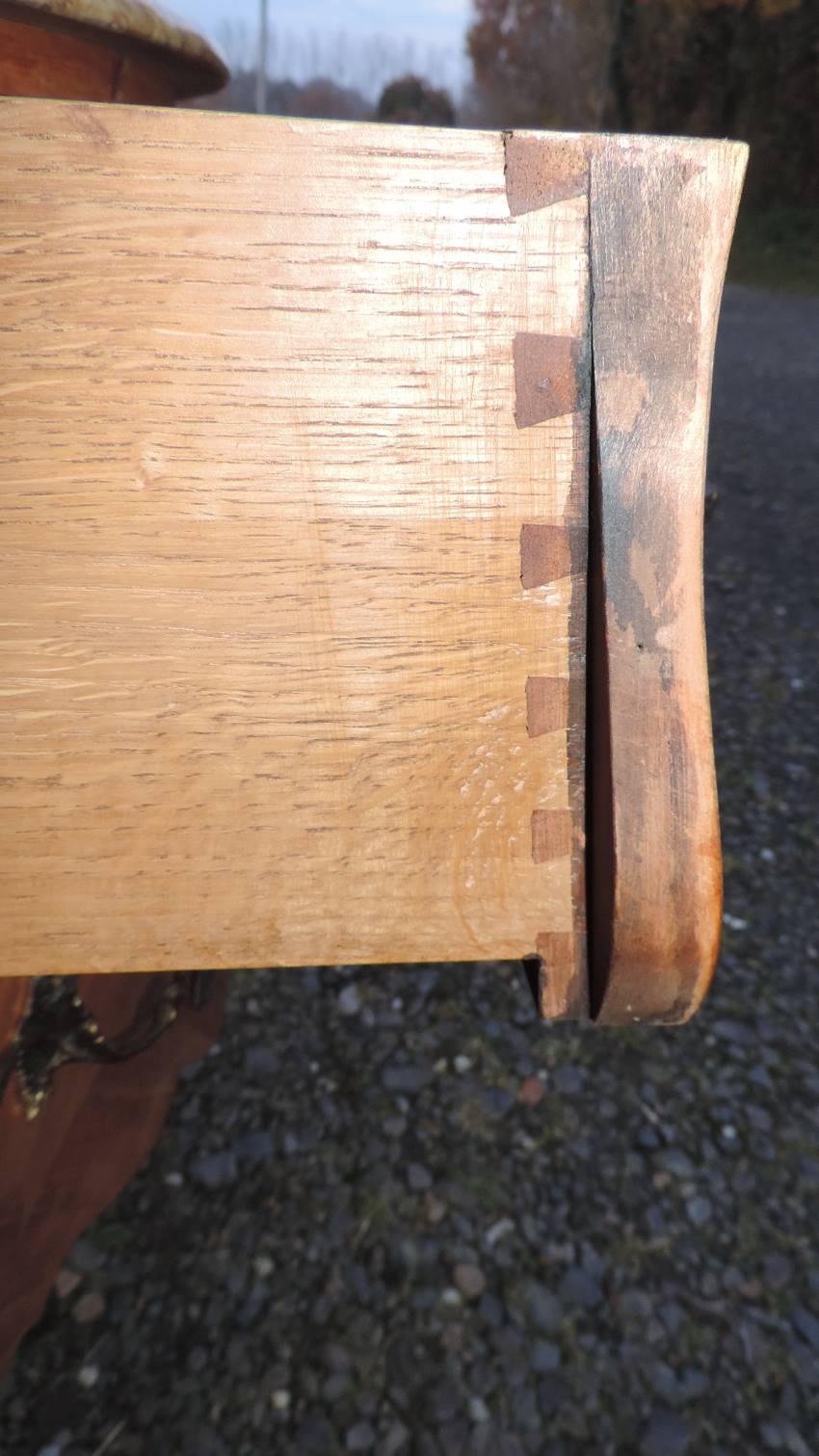 Curved Dresser Louis XV style