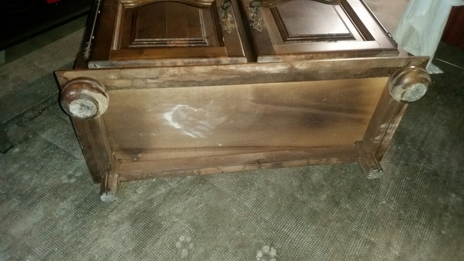 Rustic style living room furniture