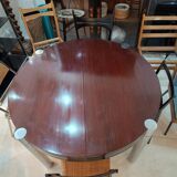 Extendable table