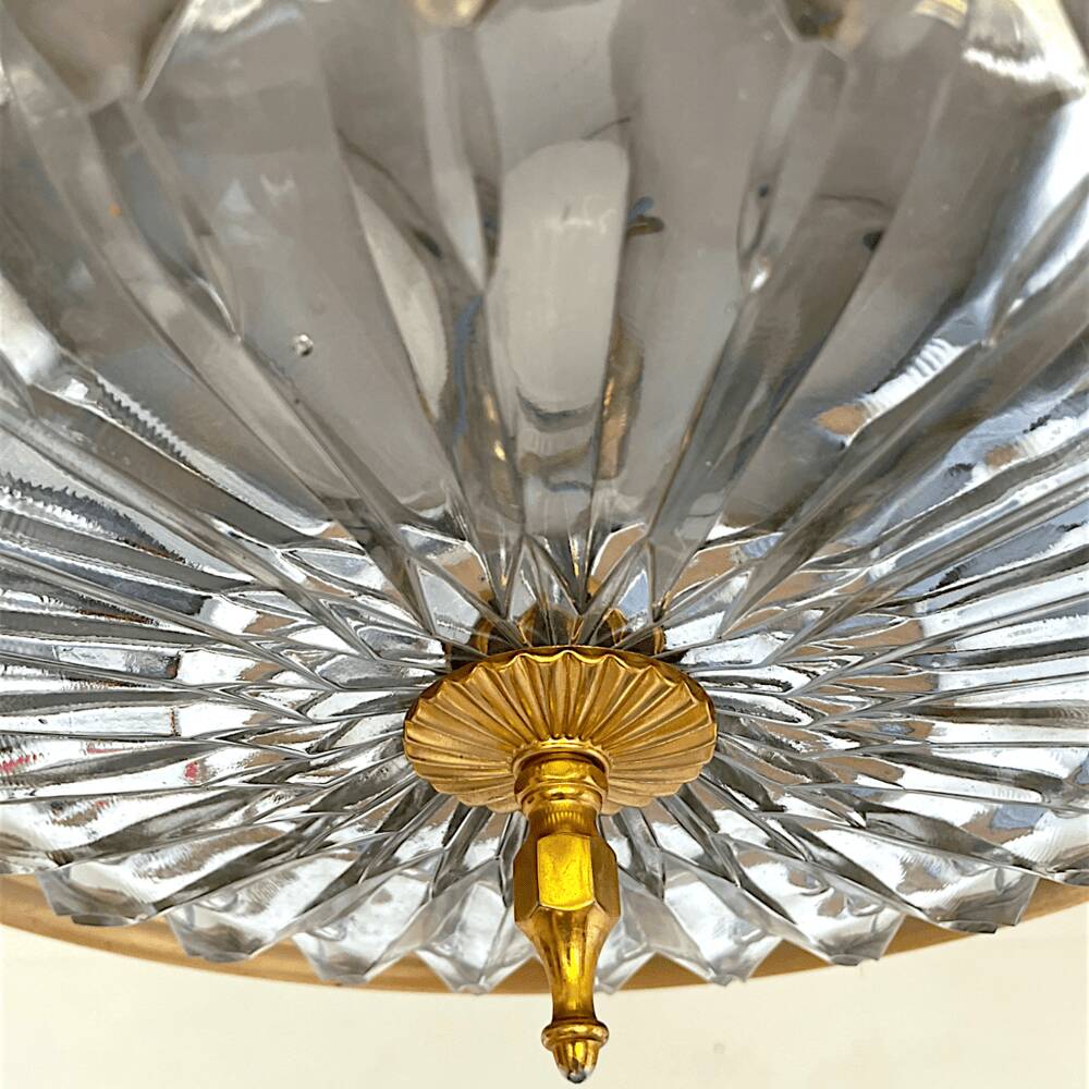 Retractable metal and  glass pull down pendant