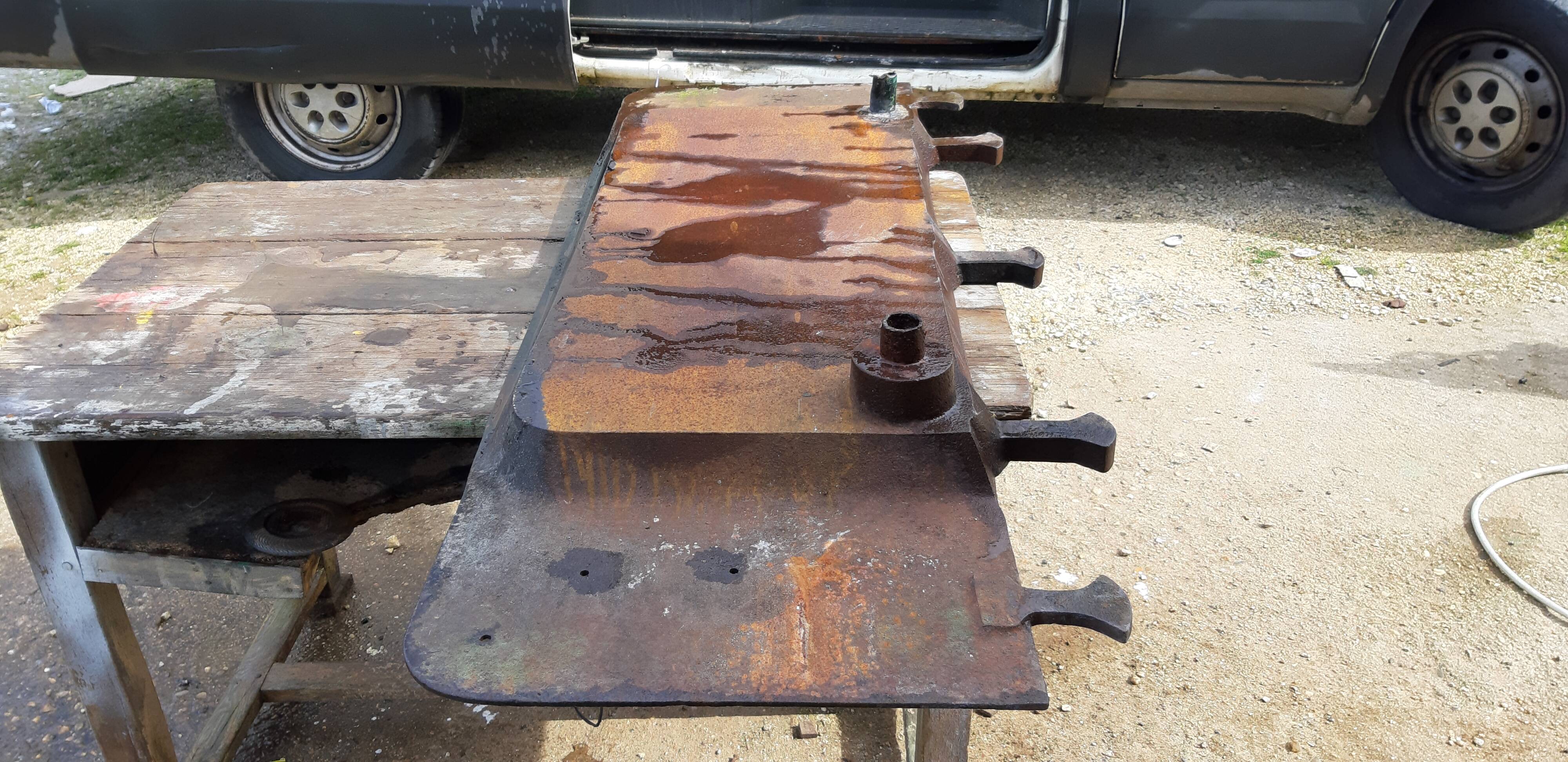 Industrial garage cast iron sink