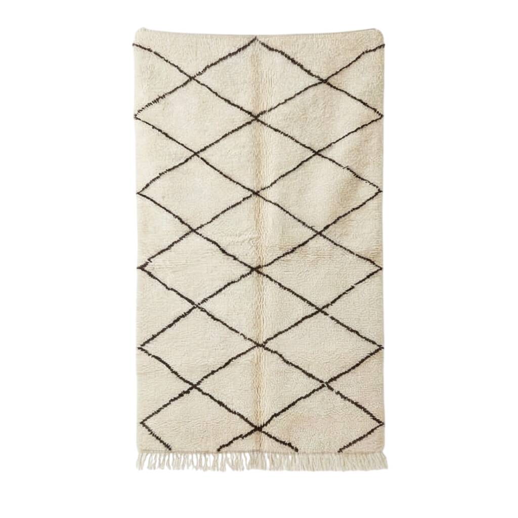 White Berber rug with black diamonds 150x260 cm