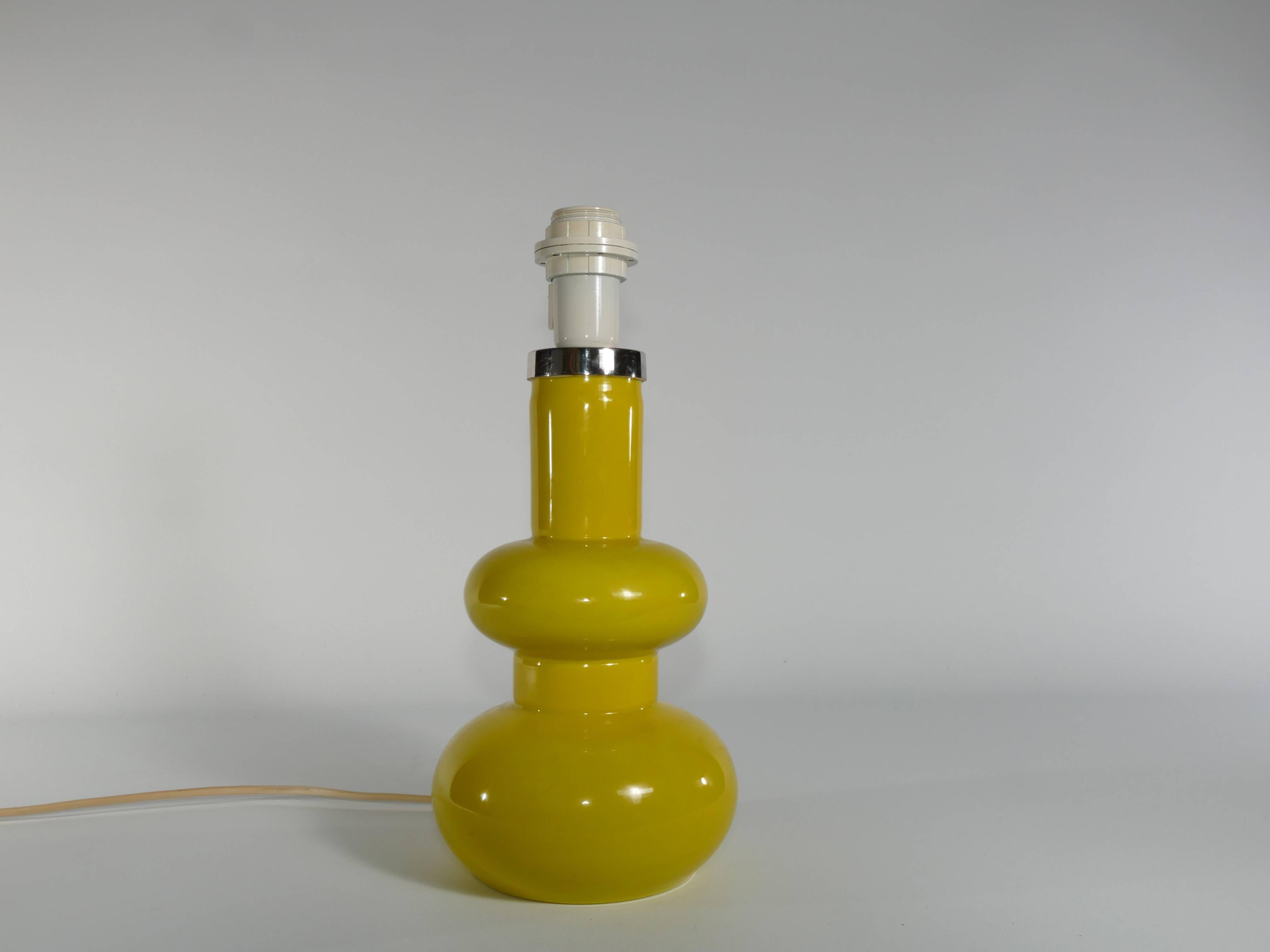 Mid-Century Modern Curvaceous Bright Yellow Glass Table Lamp by Orrefors, 1960s
