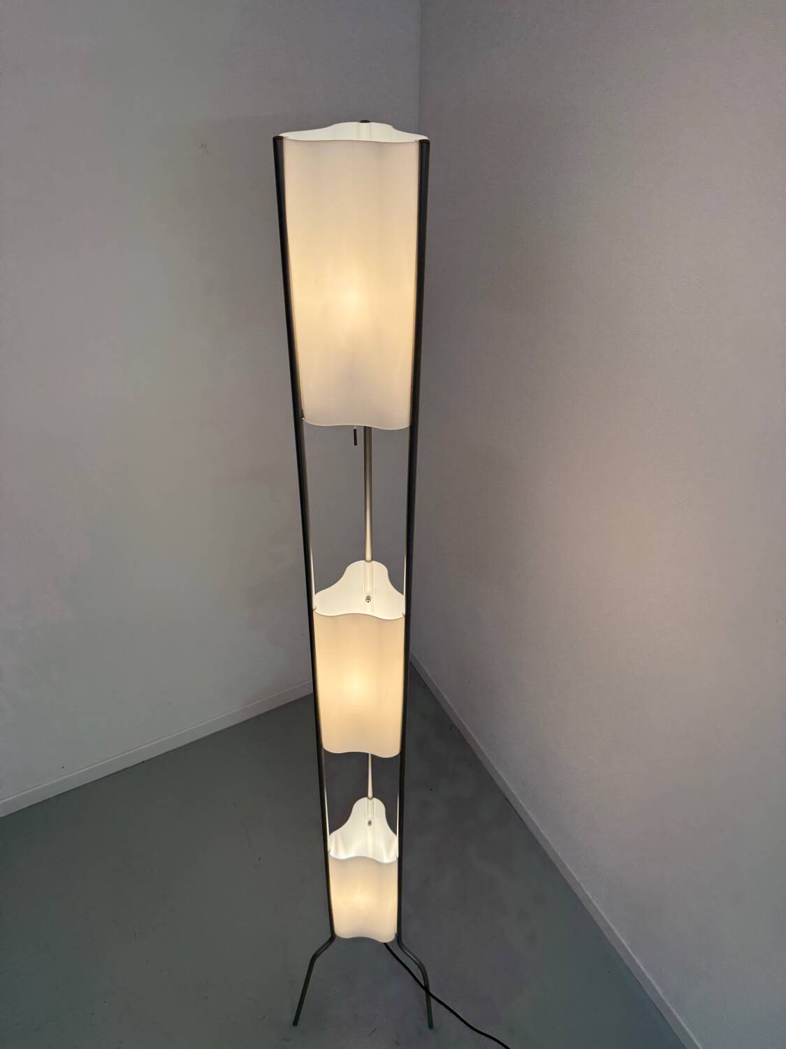 Lamp Totem Terra Floor Lamp Vintage design Valerio Bottini for Foscarini,