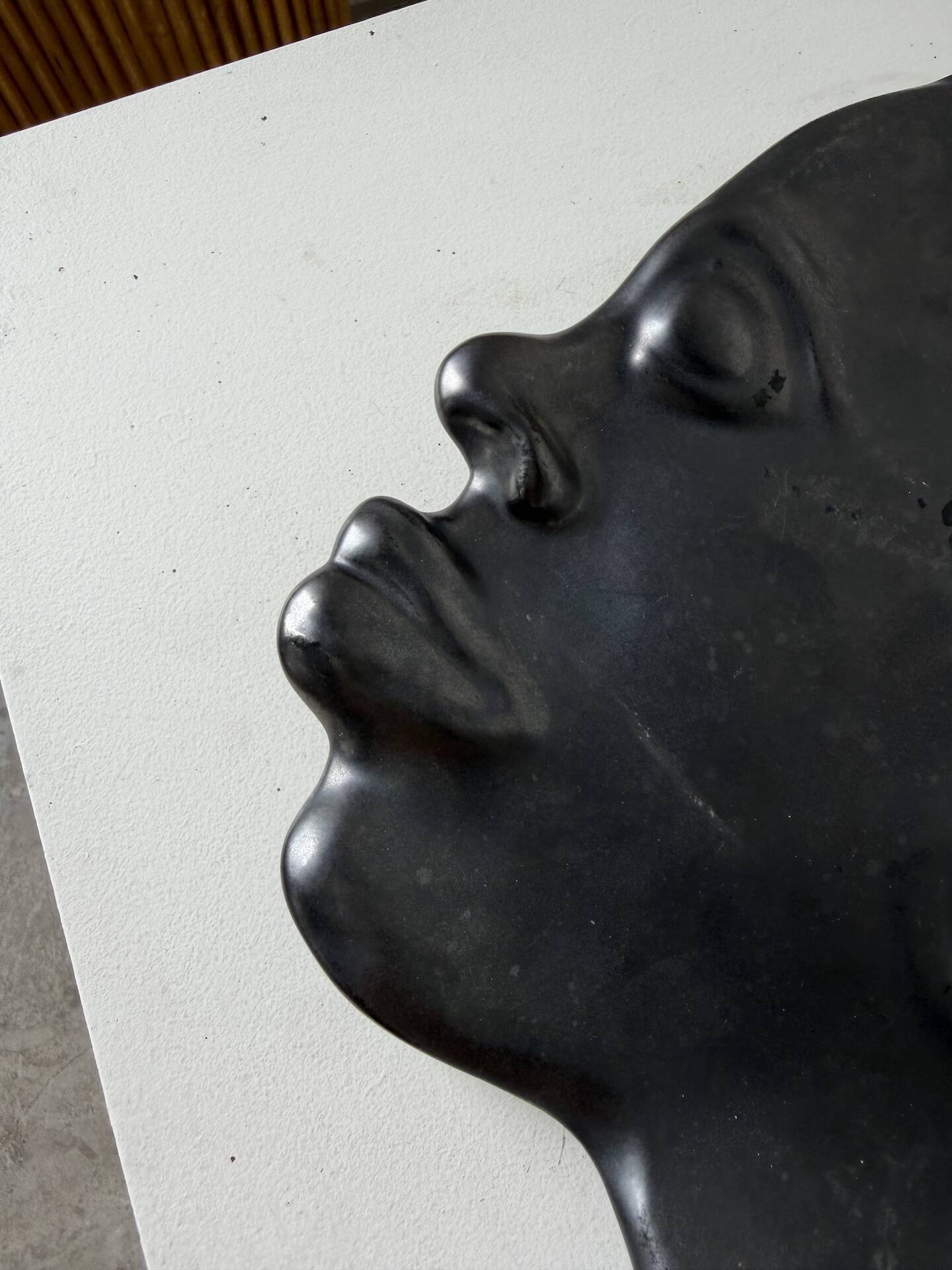 Assiette céramique visage 1950 GAM