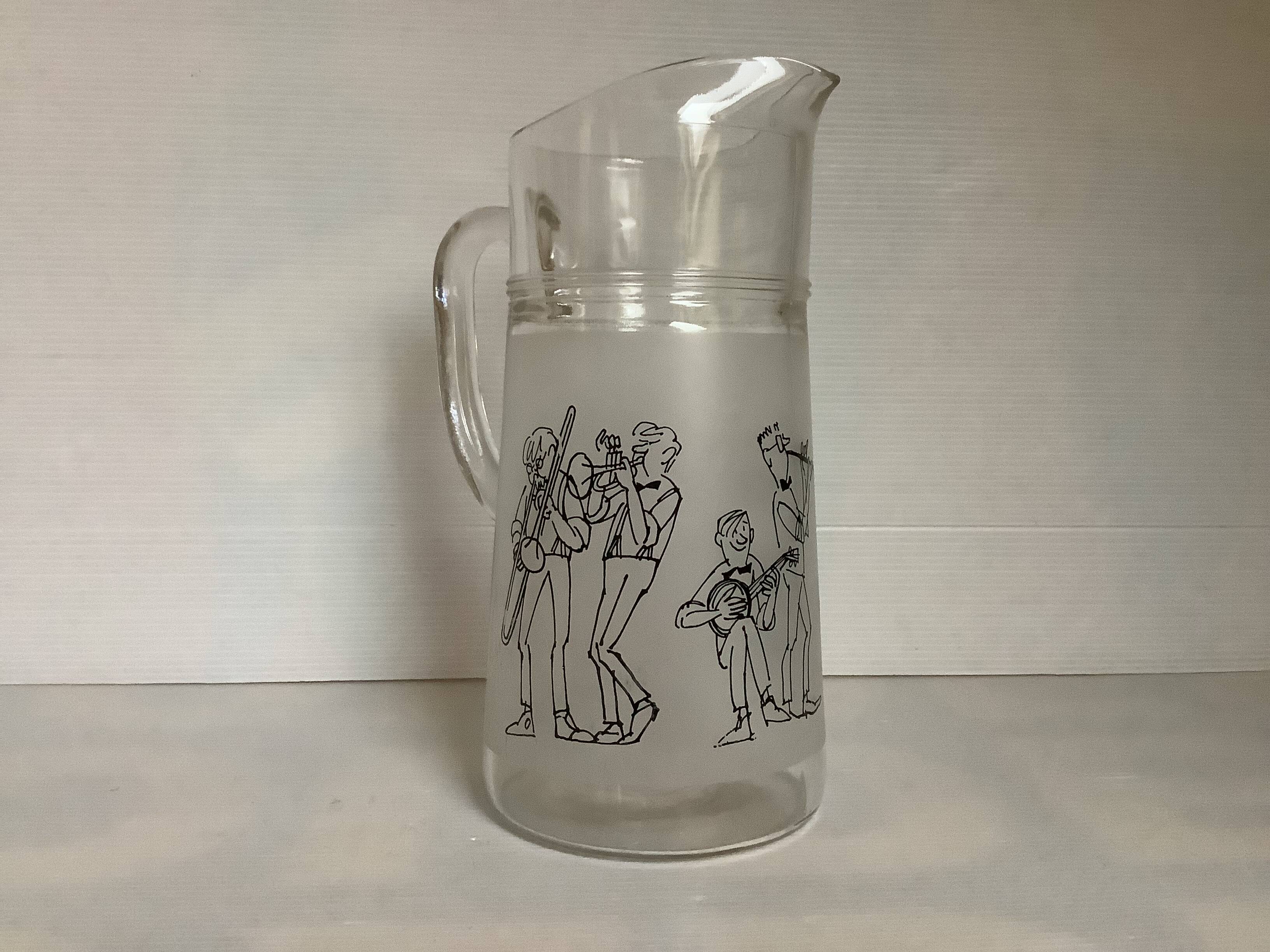 Orangeade service for musicians from the 60s