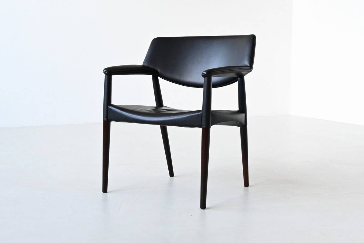 E. Larsen & A. Bender Madsen armchair in rosewood Willy Beck Denmark 1949