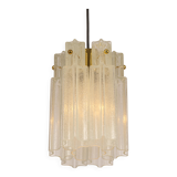 Pendant light with hand-blown glass pieces on a brass base made by Glashütte Limburg.