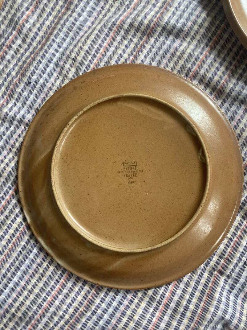 8 beige Berne stoneware plates wabi sabi