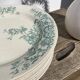 8 Terre de fer plates Anémones Bertrand Bordeaux old in green ceramic decorated with flowers