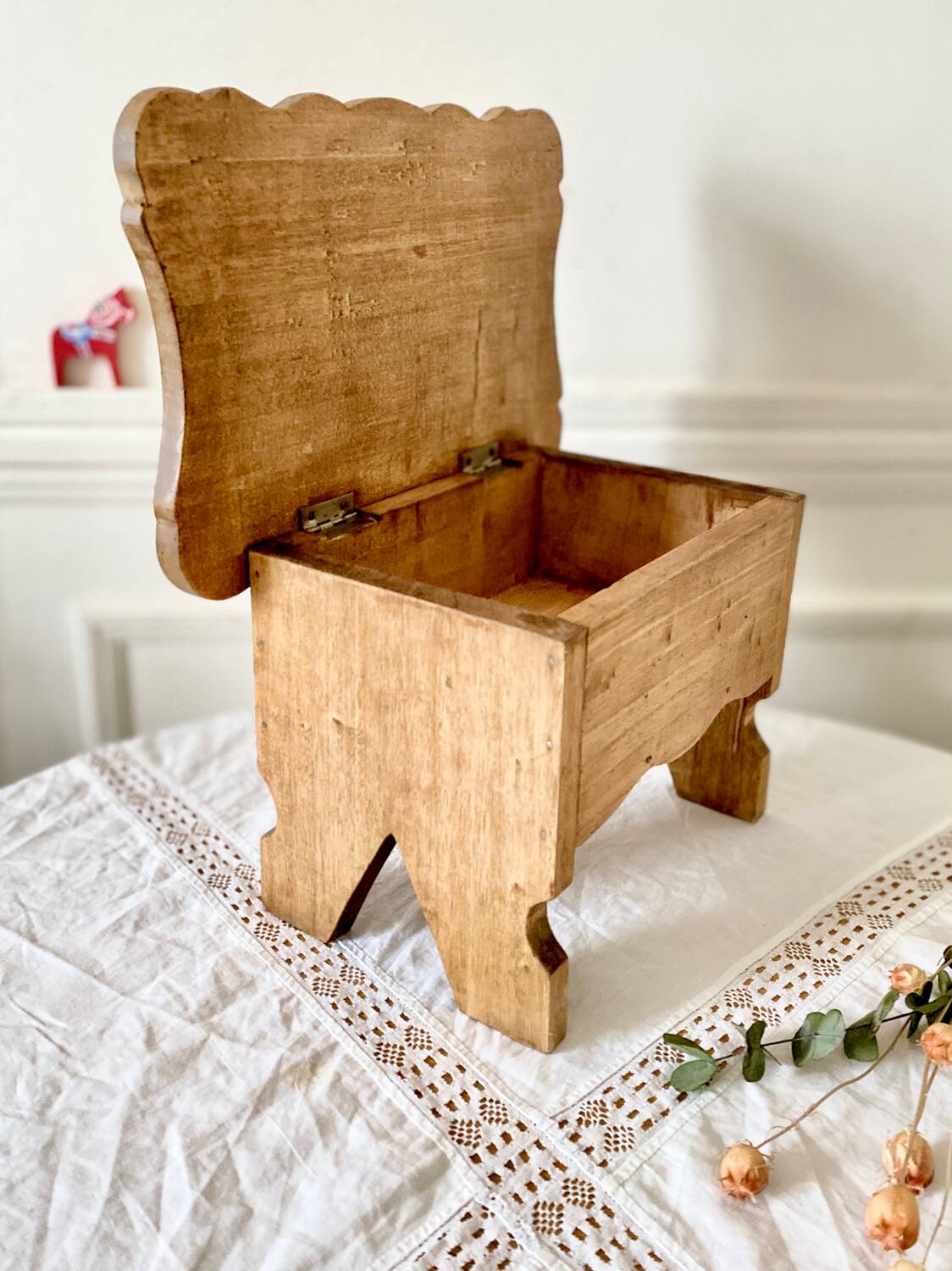 Small vintage wooden chest bench