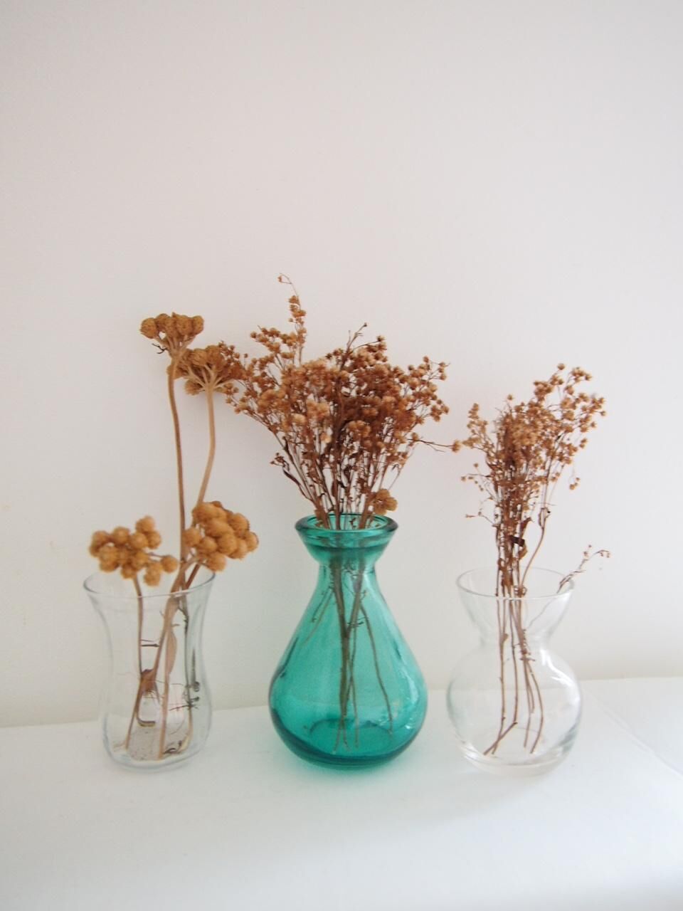 Set of 3 mini glass vases