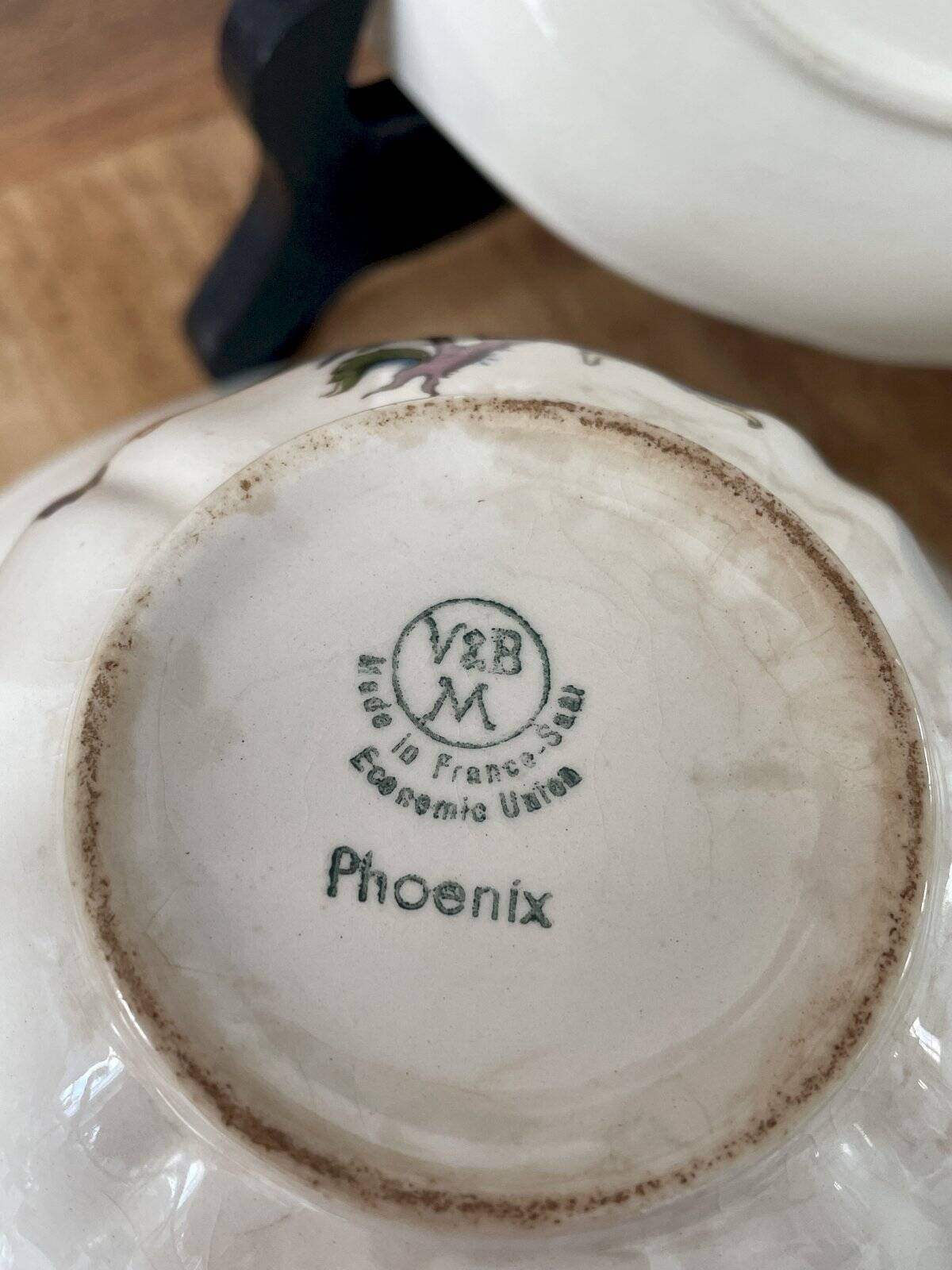 Large cup and 2 saucers V&B model Phoenix