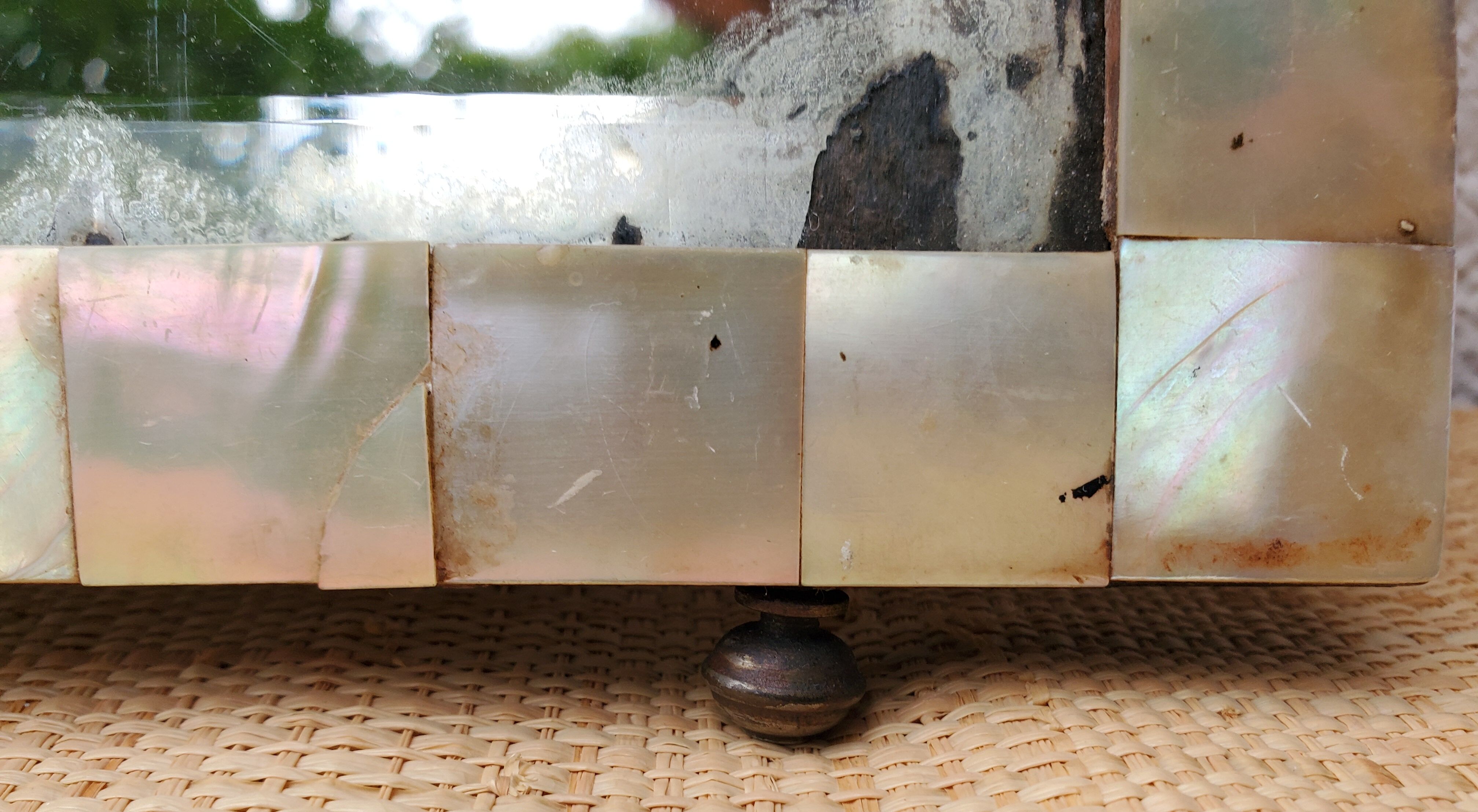 Pearly mirror 24x30cm