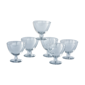Series of 6 Art Deco crystal wine glasses from Baccarat model Gilbert