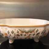 Soup pot in earthenware of Moustiers