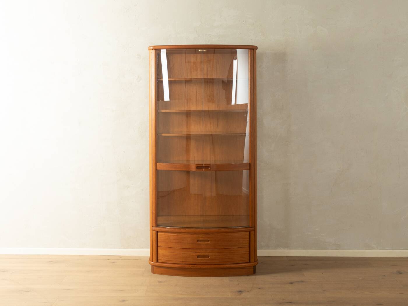 Exclusive display cabinet from the 1980s, solid teak, glass doors, drawers, lighting