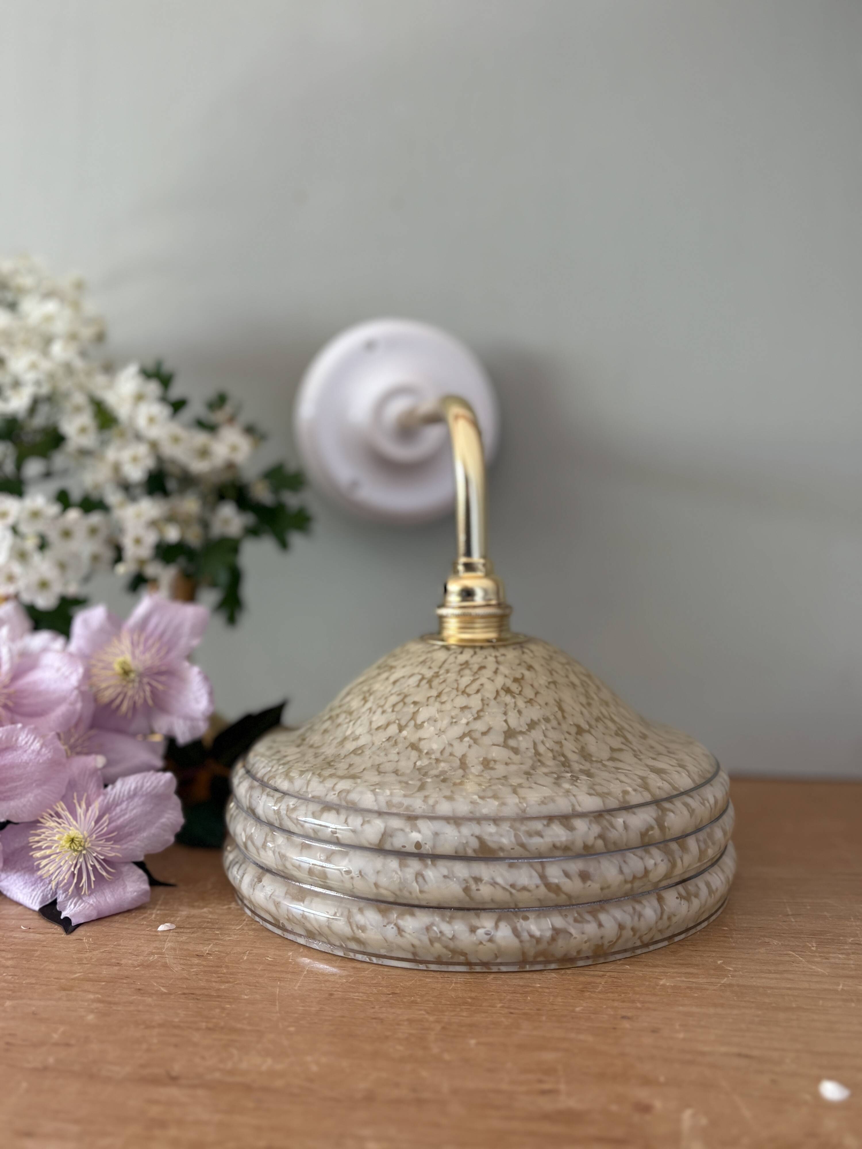 Angled wall lamp with vintage shade in yellow Clichy glass and silver edging