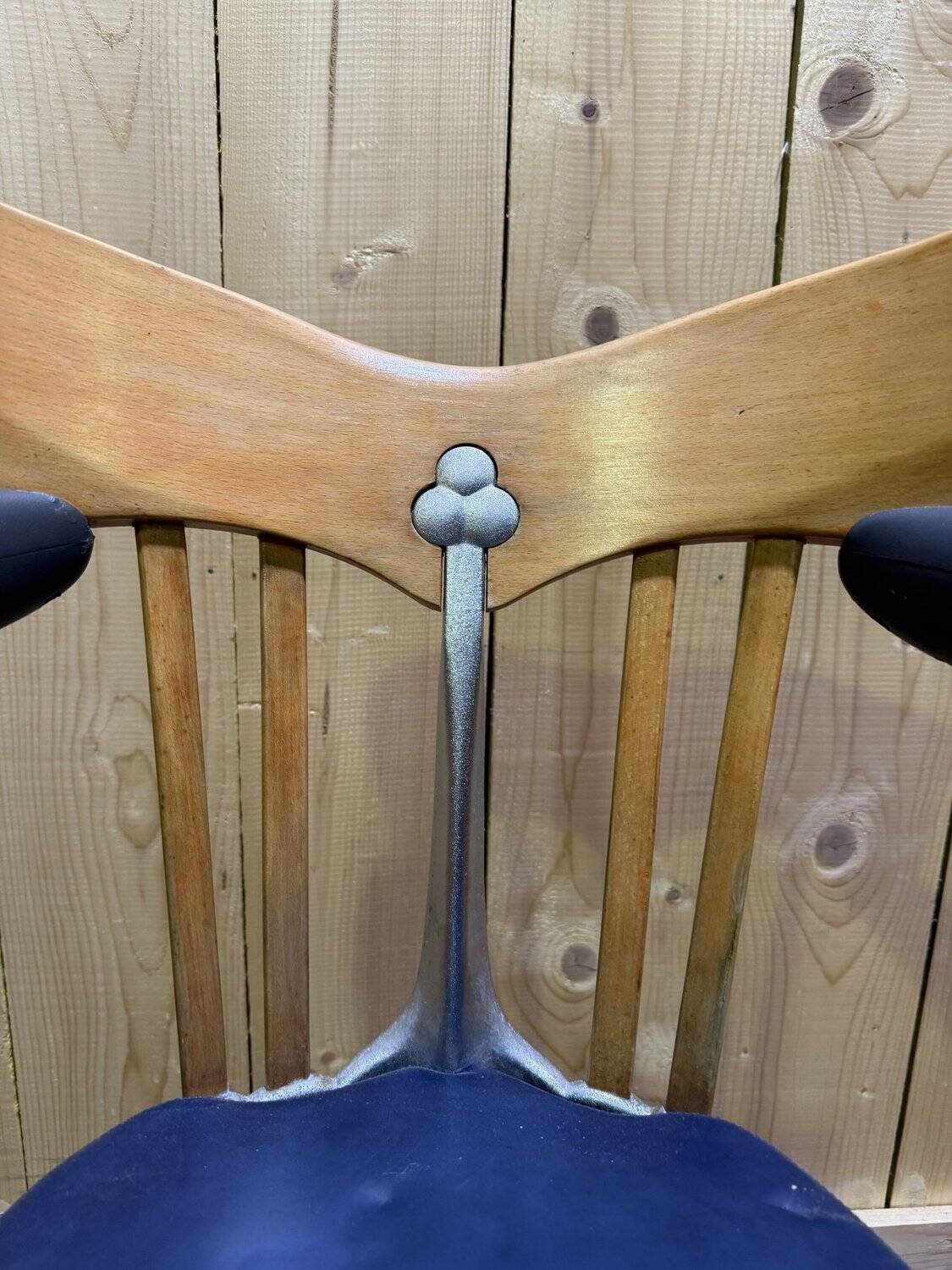 Fauteuil de bureau BOREK SIPEK "Maletius" édition Maletti 1990