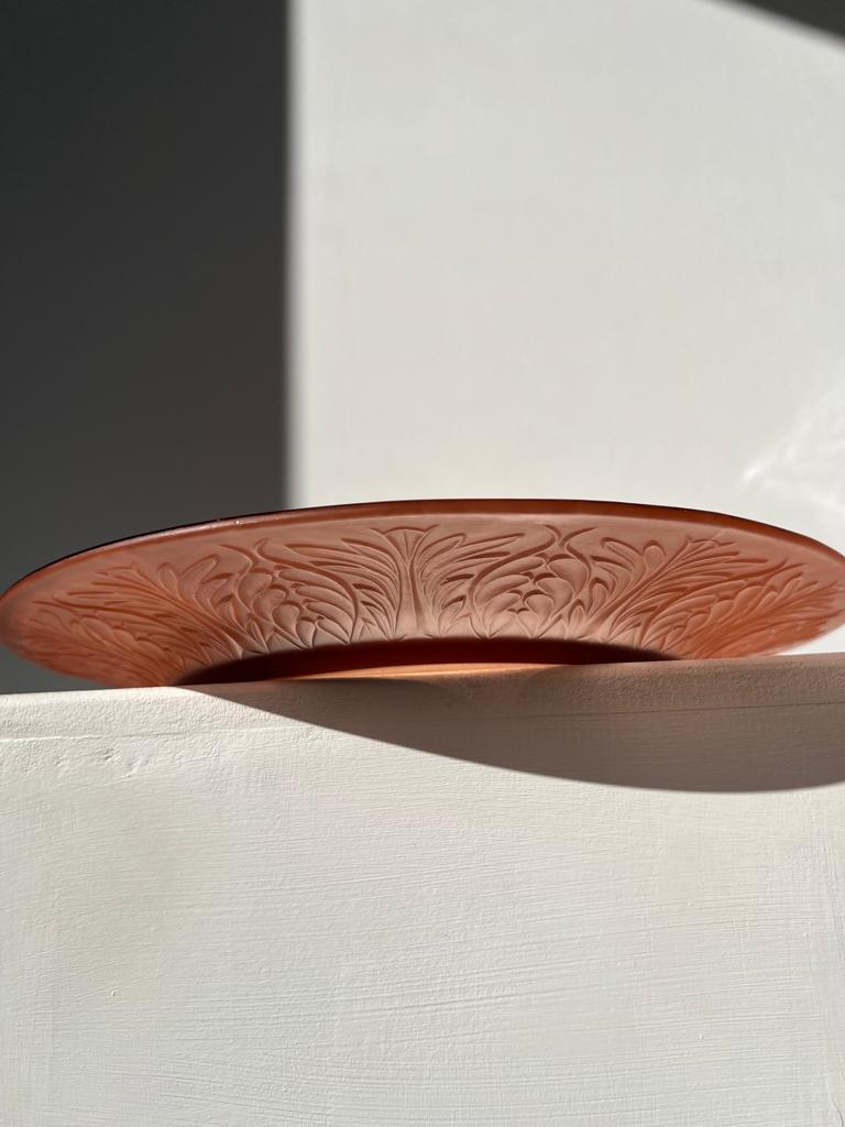 Molded pink glass dish art nouveau patterns D: 31.5cm