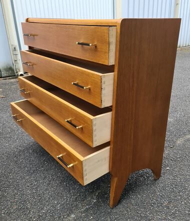 Vintage chest of drawers 1960