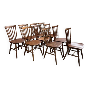 Suite de 10 chaises bistrot