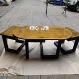 Nesting coffee table