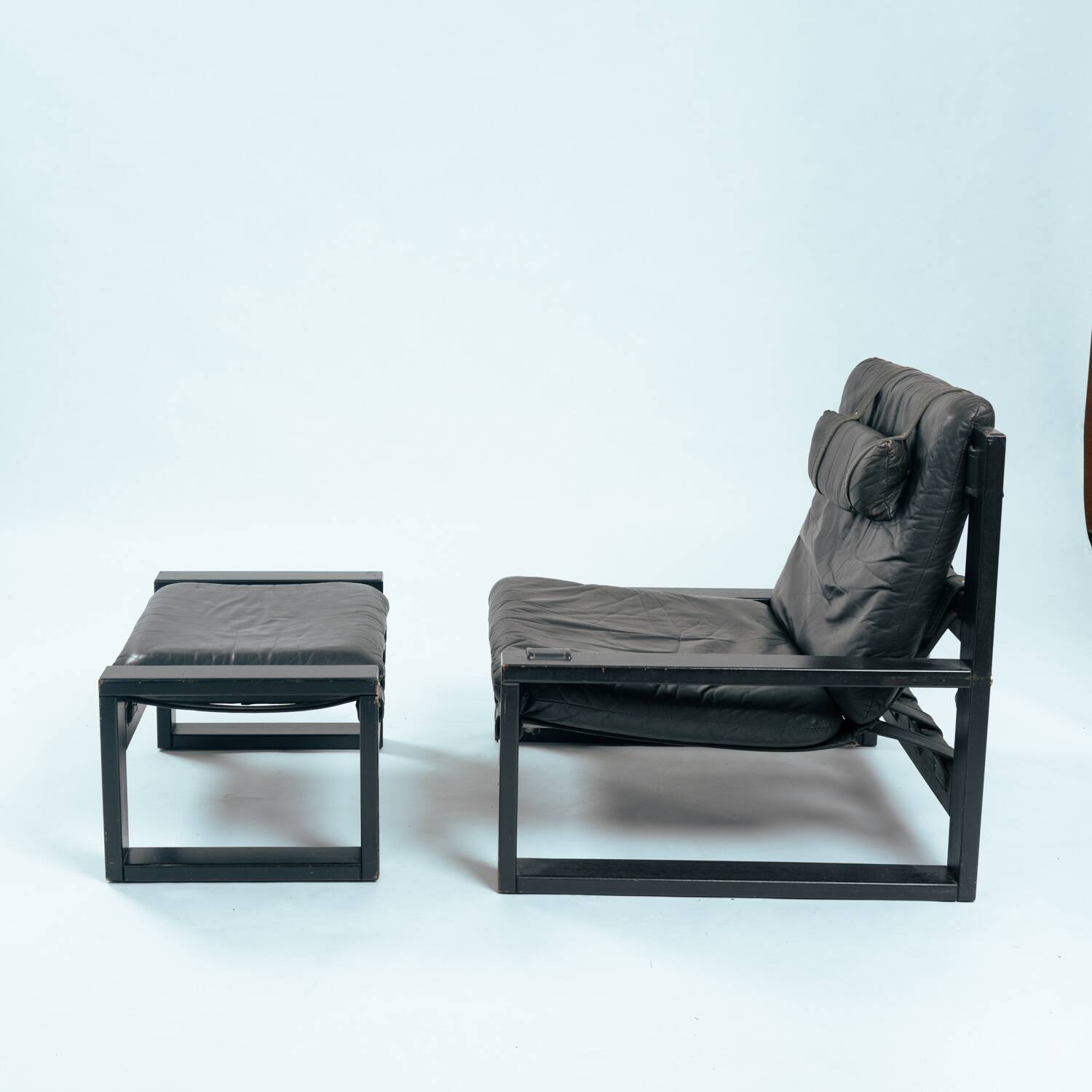 Chaises longues brutalistes avec repos-pieds de Sonja Wasseur, années 1970