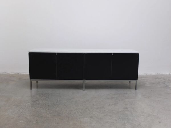 Enfilade noir et marbre par Florence Knoll pour Knoll, 1961