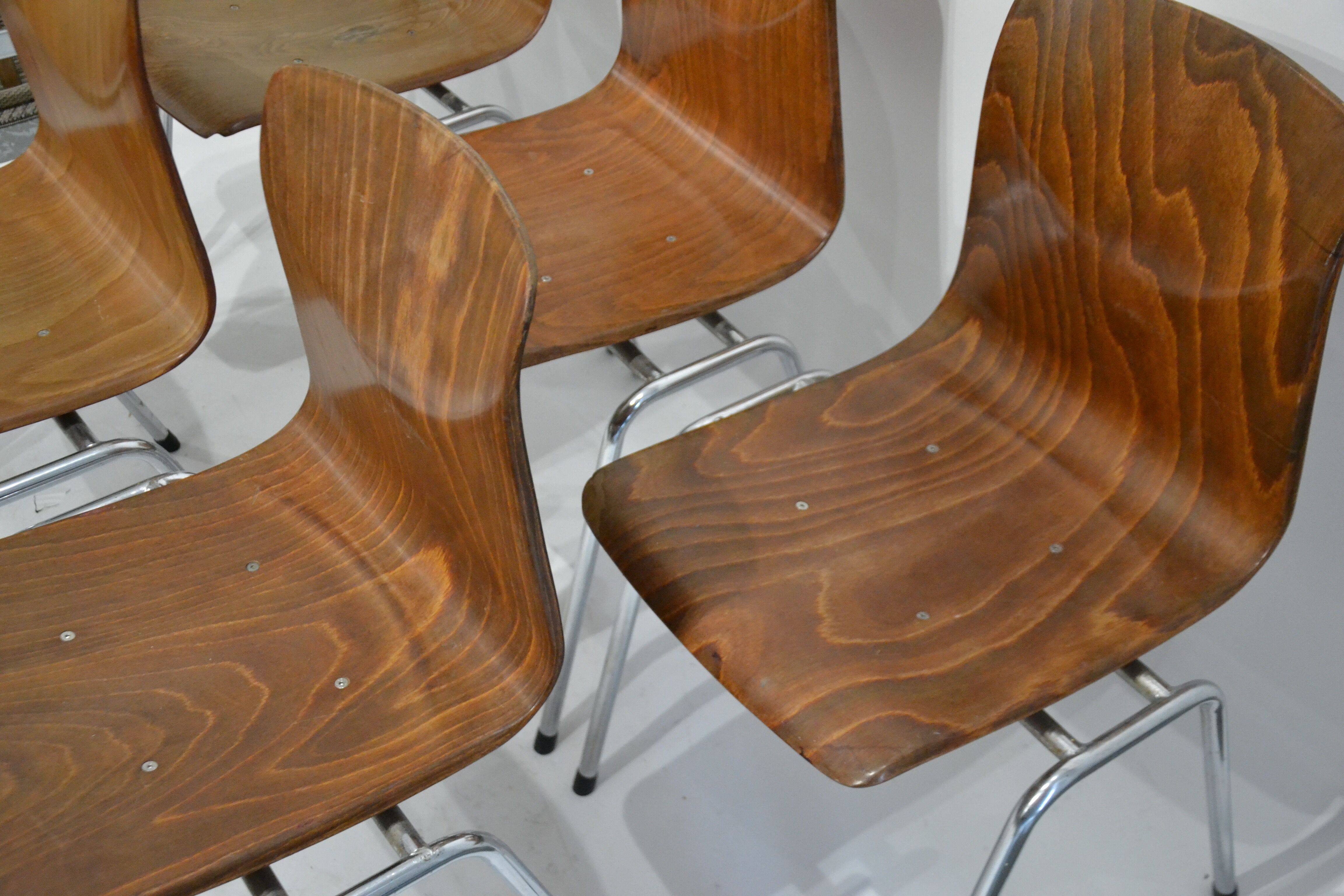 Stackable pagholz chair