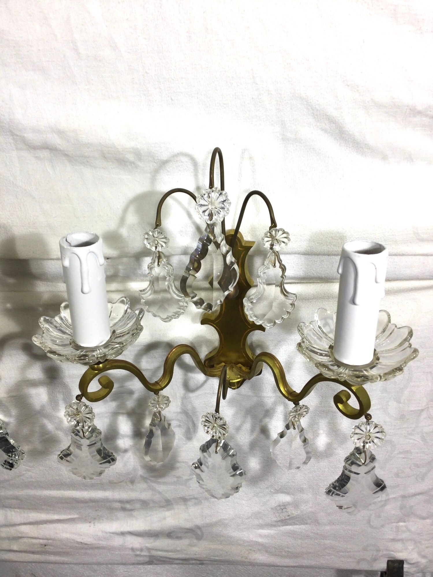 Pair of bronze sconces and crystal tassels 2 lights louis xv style