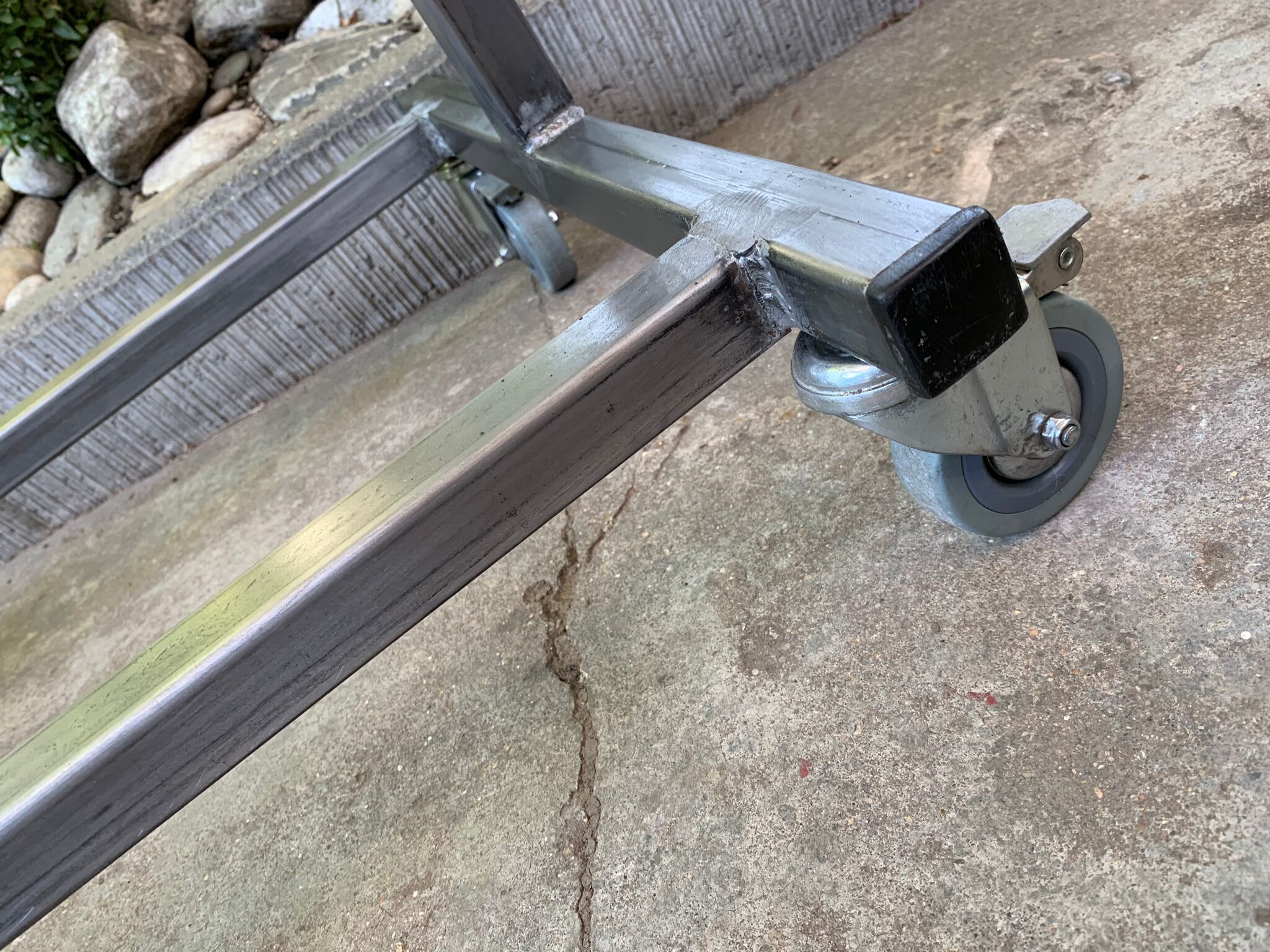 Double-sided workshop mirror on wheels 104x53 cm