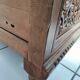 Ancien coffre en bois sculpté oriental