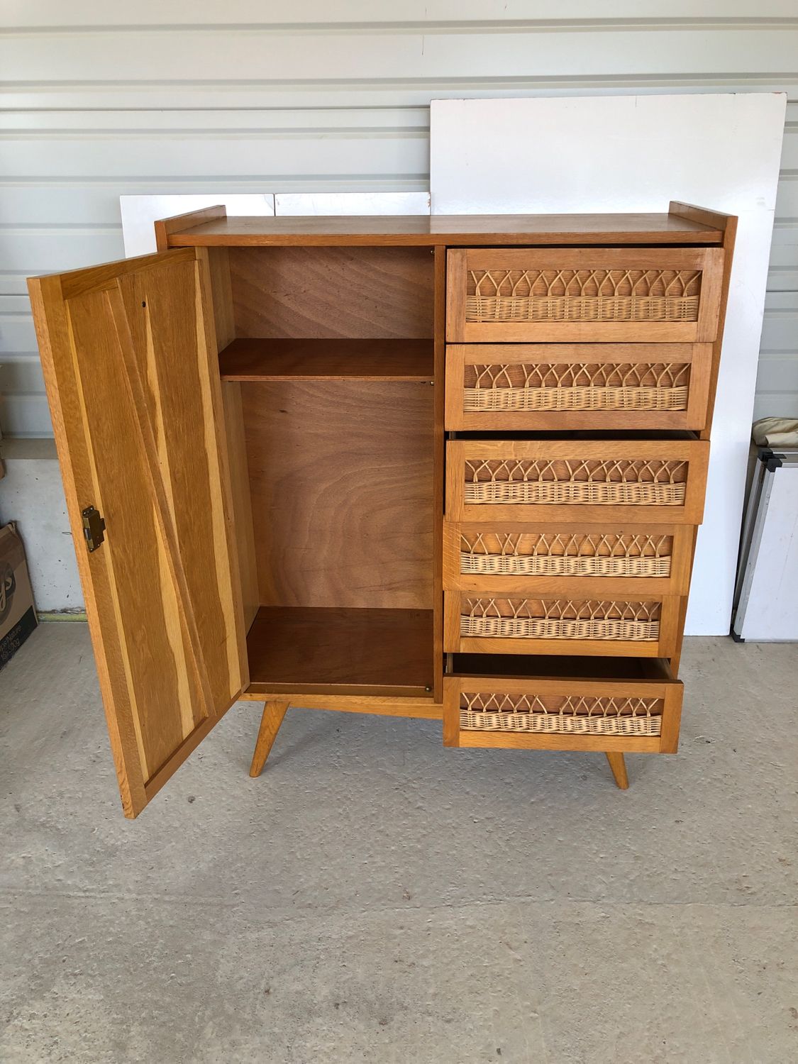 Wardrobe cabinet and drawers in oak and rattan feet compass Vintage year 60