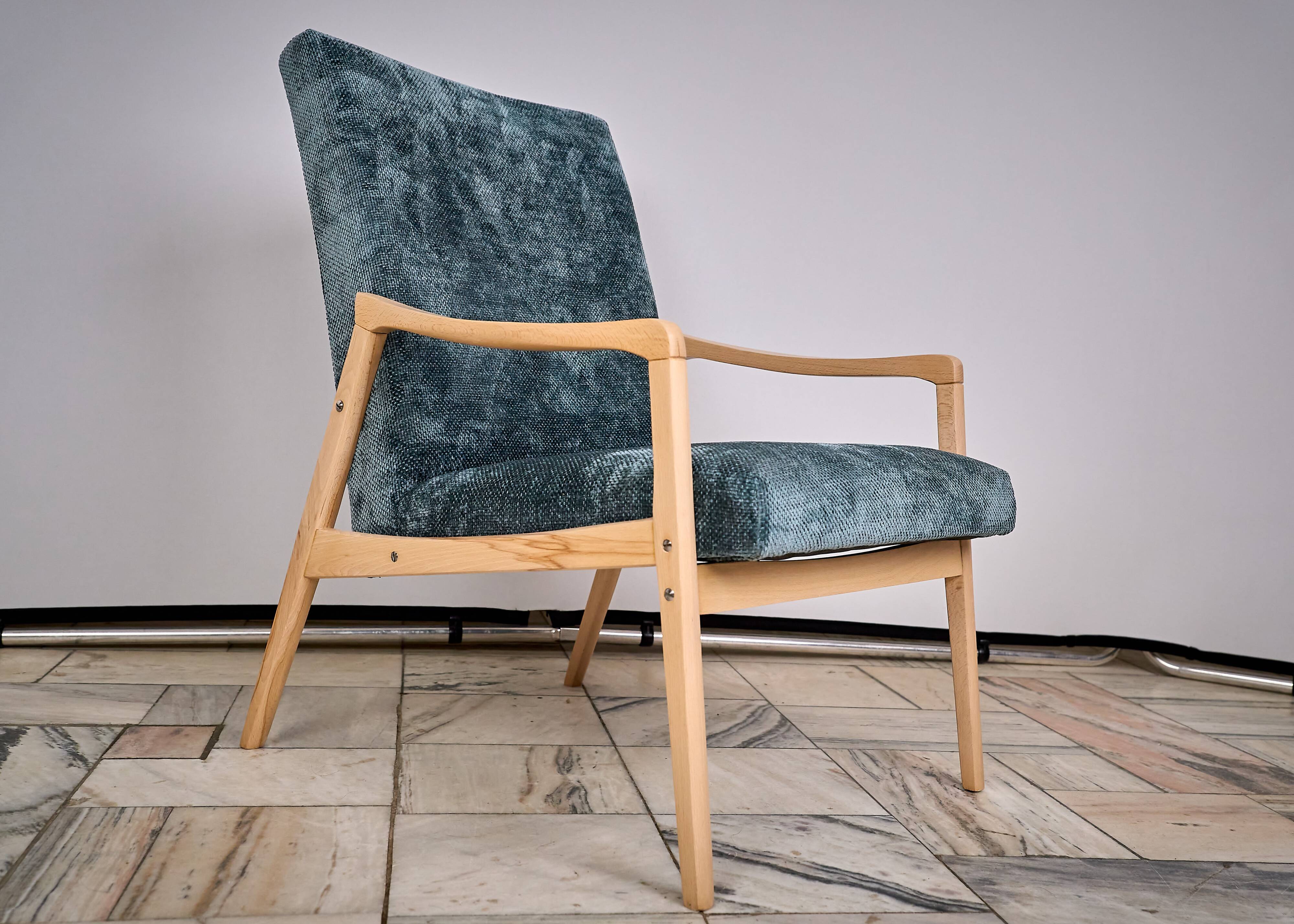 Set of 4 armchairs designed by J. Jiroutek, TON Czechoslovakia, 1960s