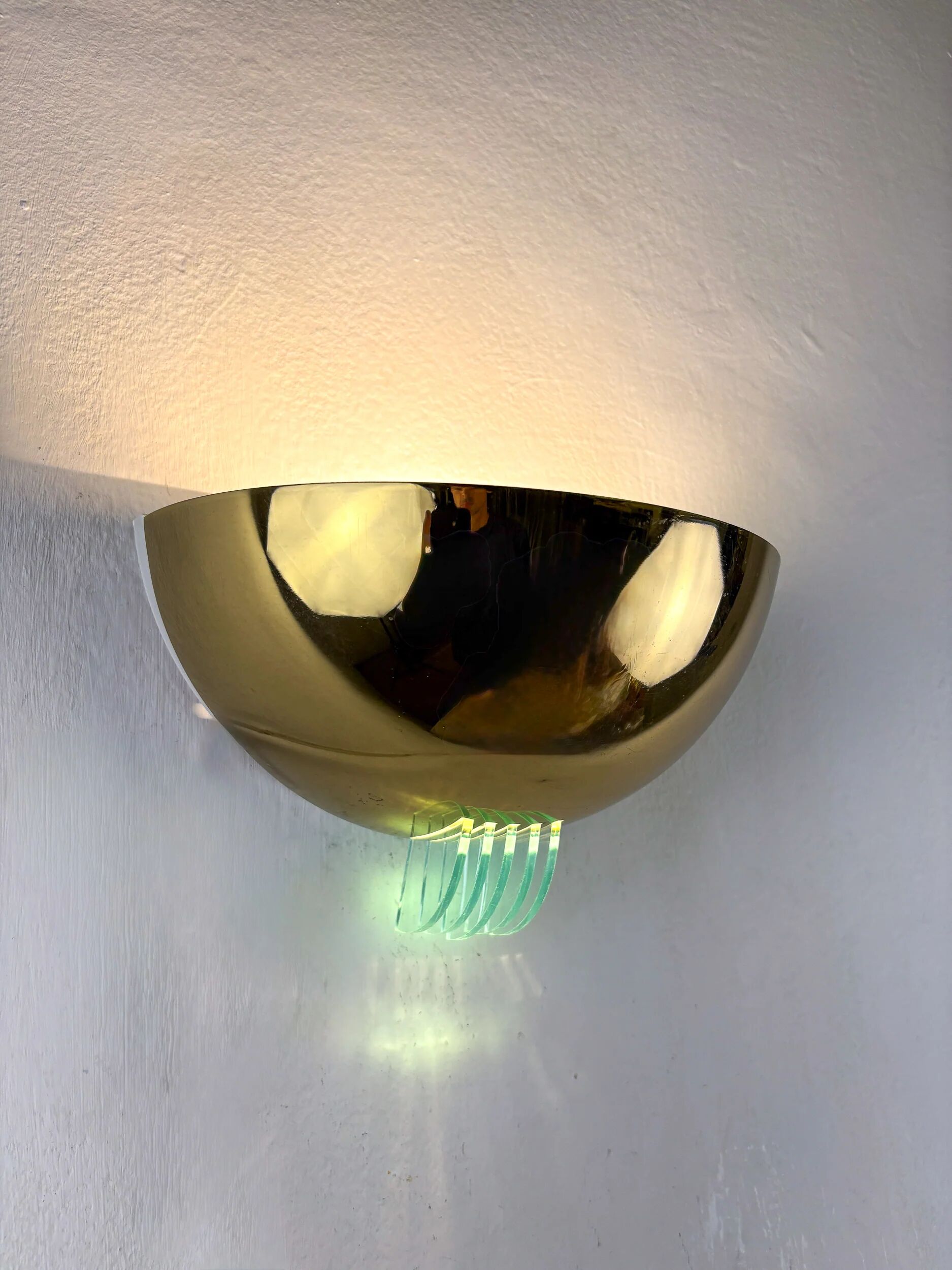 Paire de lampes murales en demi-lune au design moderniste par GS Allemagne, années 1980.