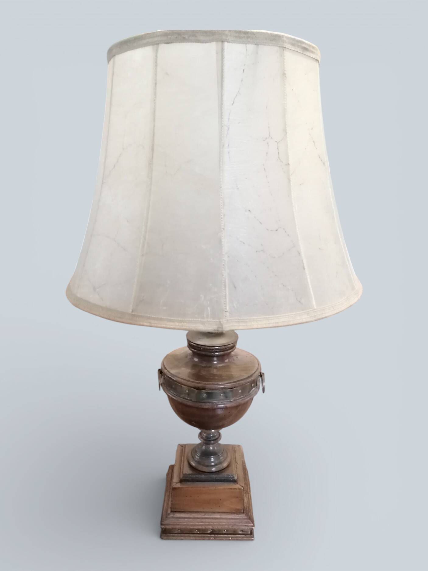 Lampe amphore en bois massif - Style 1er empire.